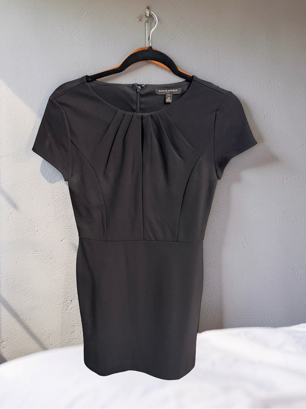 Banana Republic Black Pleated-Neck Short Sleeve Midi Dress